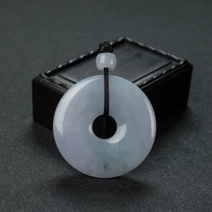 糯种飘花翡翠平安扣吊坠