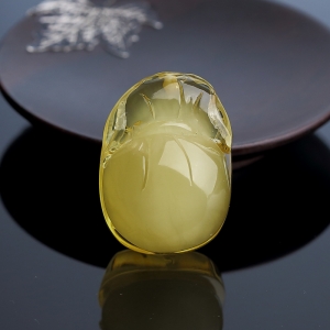 鸡油黄金包蜜钱袋吊坠