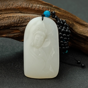 籽料和田白玉观音吊坠