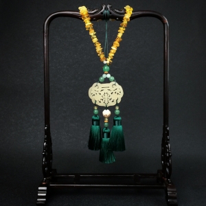 新山玉蜜蜡车挂