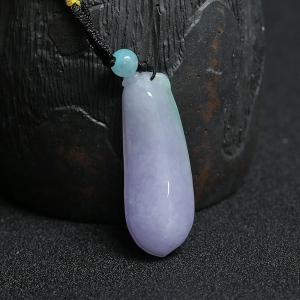 糯种紫色翡翠福瓜吊坠