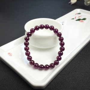 7.5mm紫色石榴石手串