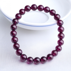 7mm紫色石榴石手串