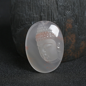 冰飘南红佛像吊坠