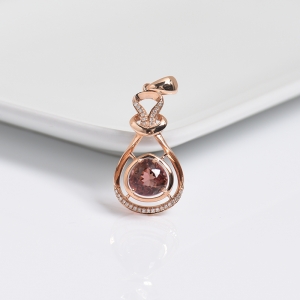 18K金镶钻碧玺吊坠