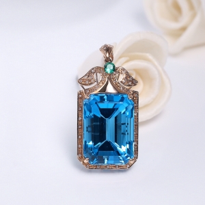 18K镶蓝色托帕石吊坠