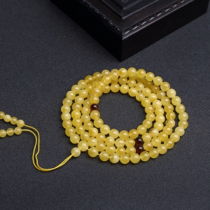 7.5mm鸡油黄蜜蜡108佛珠