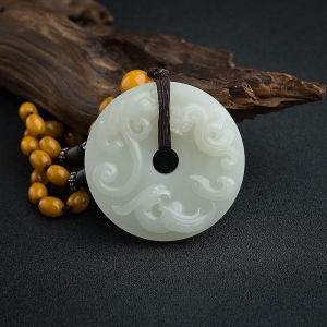 新疆和田青白玉籽料古龙凤平安扣吊坠