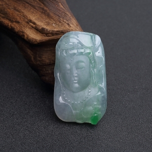 糯种飘翠翡翠观音吊坠