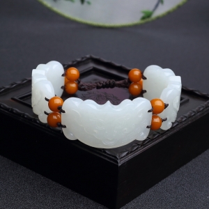 俄料白玉山料兽面套装（三件）