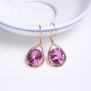 18K金镶钻托帕石耳环