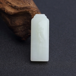 新疆和田青白玉籽料关公吊坠