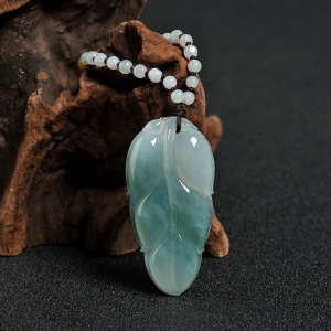 糯冰种蓝绿翡翠金枝玉叶吊坠