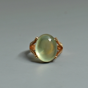 18k镶钻葡萄石戒指