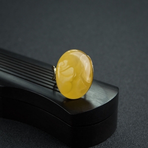 银镶白花蜜戒指