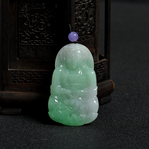 糯种飘绿翡翠观音吊坠