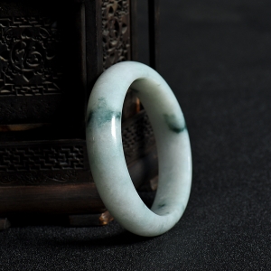 58.5#豆种飘花翡翠手镯