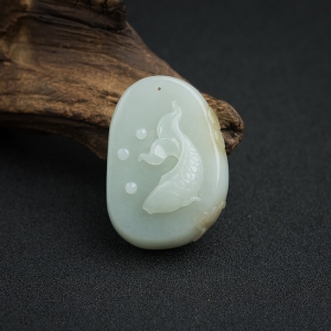 俄料青白玉山料年年有余吊坠