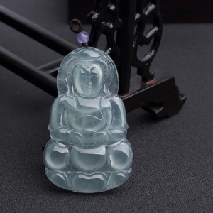 冰种浅绿翡翠观音吊坠