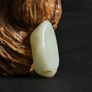 新疆和田白玉籽料