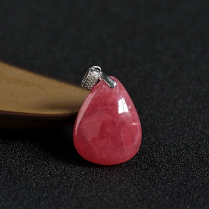 红纹石水滴吊坠