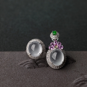 18K金镶钻冰种翡翠套装（两件）