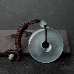 糯冰种飘花翡翠平安扣吊坠