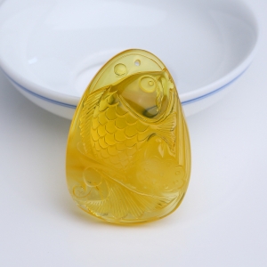 鸡油黄金绞蜜连年有余吊坠