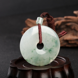 糯冰种飘花翡翠平安扣吊坠