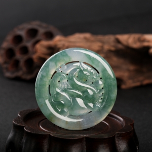 糯冰种飘花翡翠平安麒麟吊坠