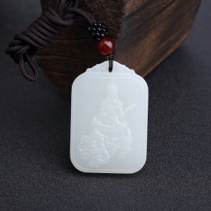 新疆和田羊脂白玉山料普贤菩萨吊坠