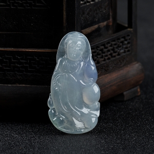 糯冰种春带彩翡翠观音吊坠