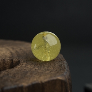 22mm鸡油黄金绞蜜圆珠