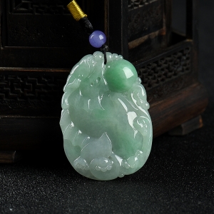 豆种豆绿翡翠福寿如意吊坠