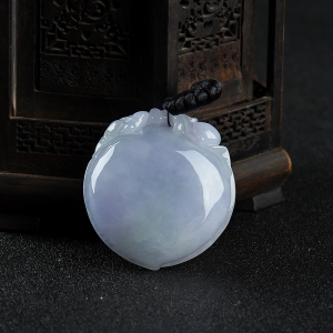 糯种浅紫翡翠寿桃吊坠