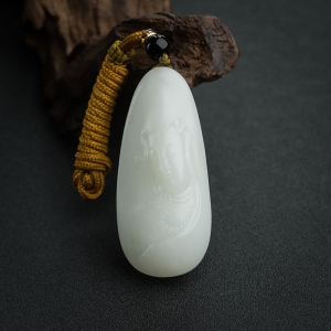 山料和田白玉观音吊坠