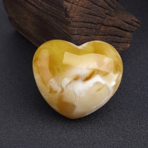 白花蜜蜡心形吊坠