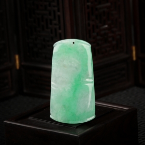 糯种飘翠翡翠节节高升吊坠