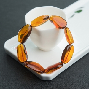 血珀随形单圈手串