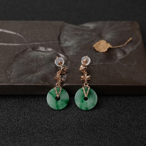 18K金镶钻糯种飘翠翡翠耳坠