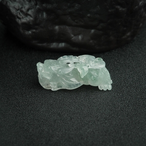 糯冰种飘花翡翠貔貅吊坠