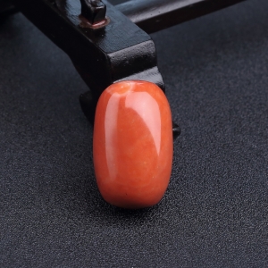 MOMO橘红珊瑚桶珠