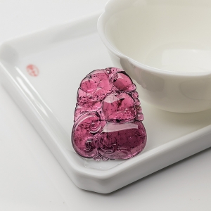 玫红碧玺葫芦吊坠