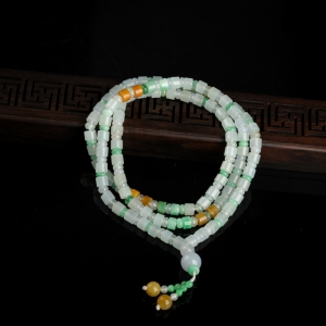 糯种翡翠珠串