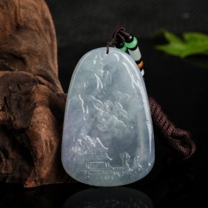 糯冰种翡翠山水吊坠