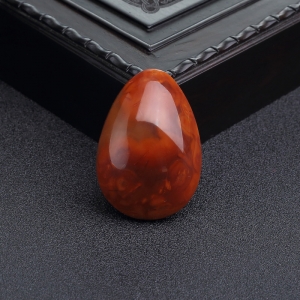 俏色南红水滴吊坠