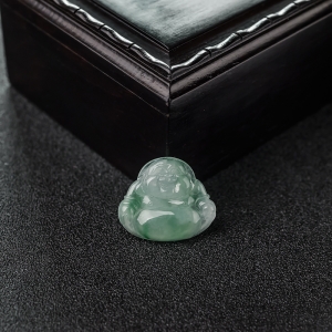 糯种飘翠翡翠佛吊坠