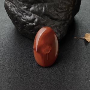 俏色南红随形吊坠