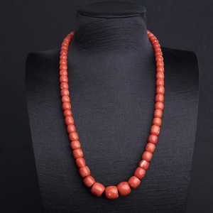 MOMO橘红珊瑚鼓珠塔链