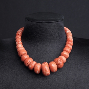 MOMO橘色珊瑚鼓珠塔链